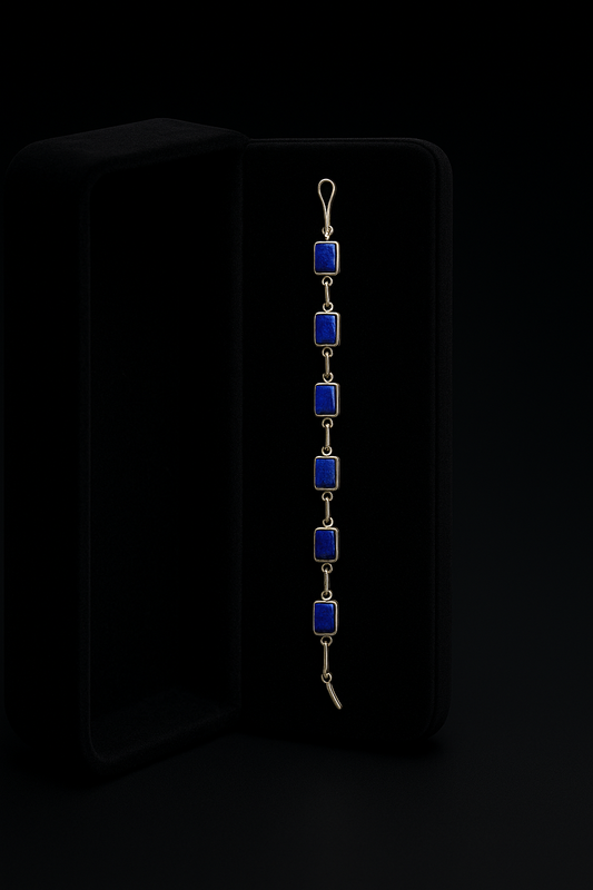 Timeless Elegance – Lapis Lazuli & Silver Link Bracelet